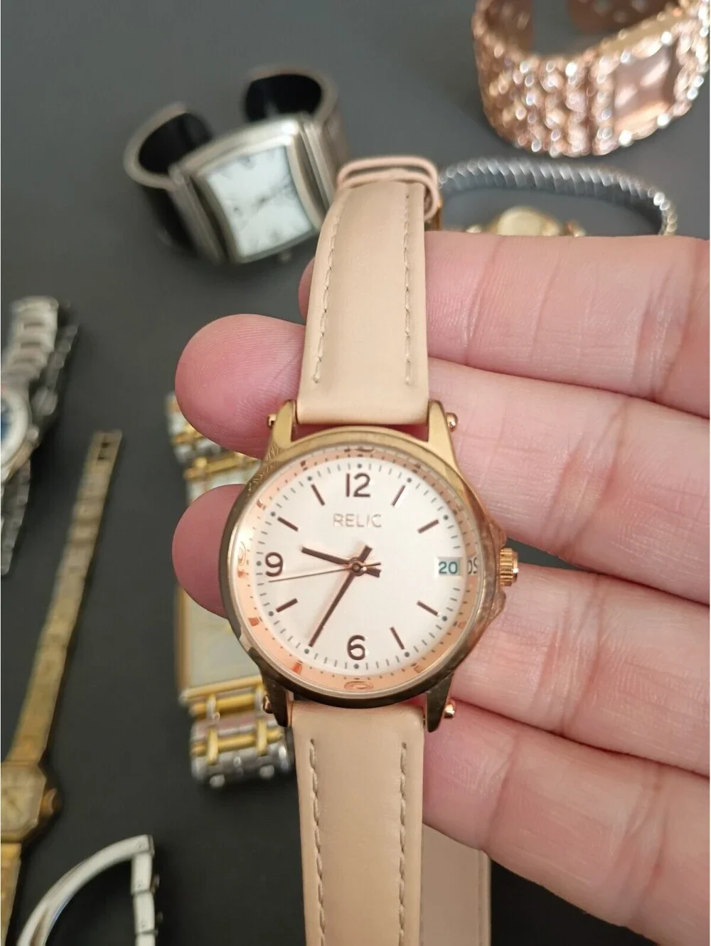 Lots Of 12 Watches Untested Parts Bulova Breda Relic Waltham Eddie Bauer Geneva